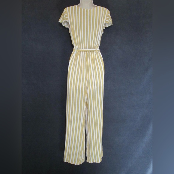 June & Hudson Mustard White Striped Flutter Sleeve Sweetheart Jumpsuit Medium - Picture 2 of 5